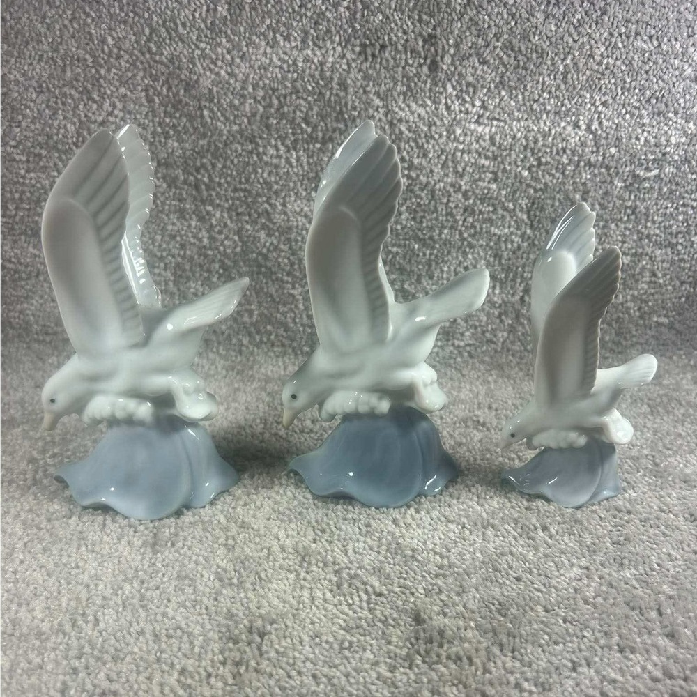 Down East Crafts Seagull Figurine Set White Blue Porcelain Coastal Decor 3pc